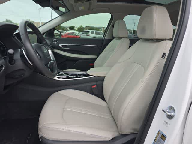 Used 2023 Hyundai Sonata Limited FWD image 17