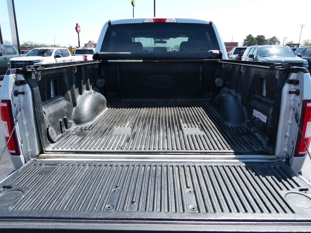 Used 2018 Ford F150 XLT w/ Trailer Tow Package image 16