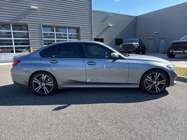 Used 2023 BMW 330i Sedan RWD image 4