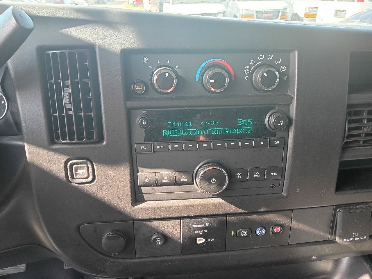 Used 2019 Chevrolet Express 3500 LS RWD image 12