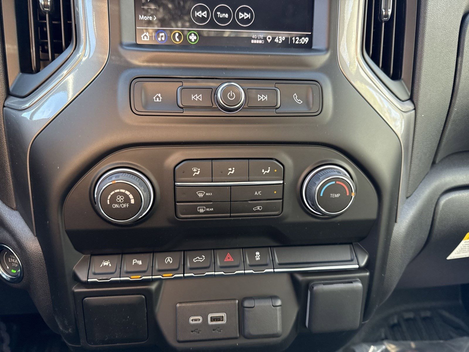 New 2026 Chevrolet Silverado 1500 W/T w/ WT Safety Package image 16