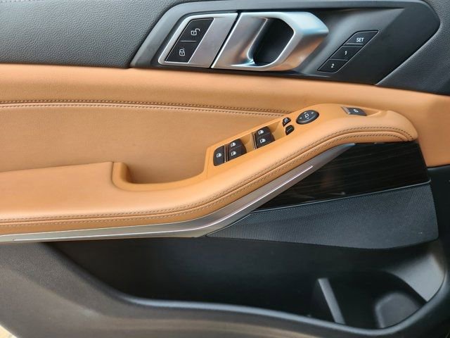 Used 2023 BMW X5 sDrive40i w/ Premium Package image 26