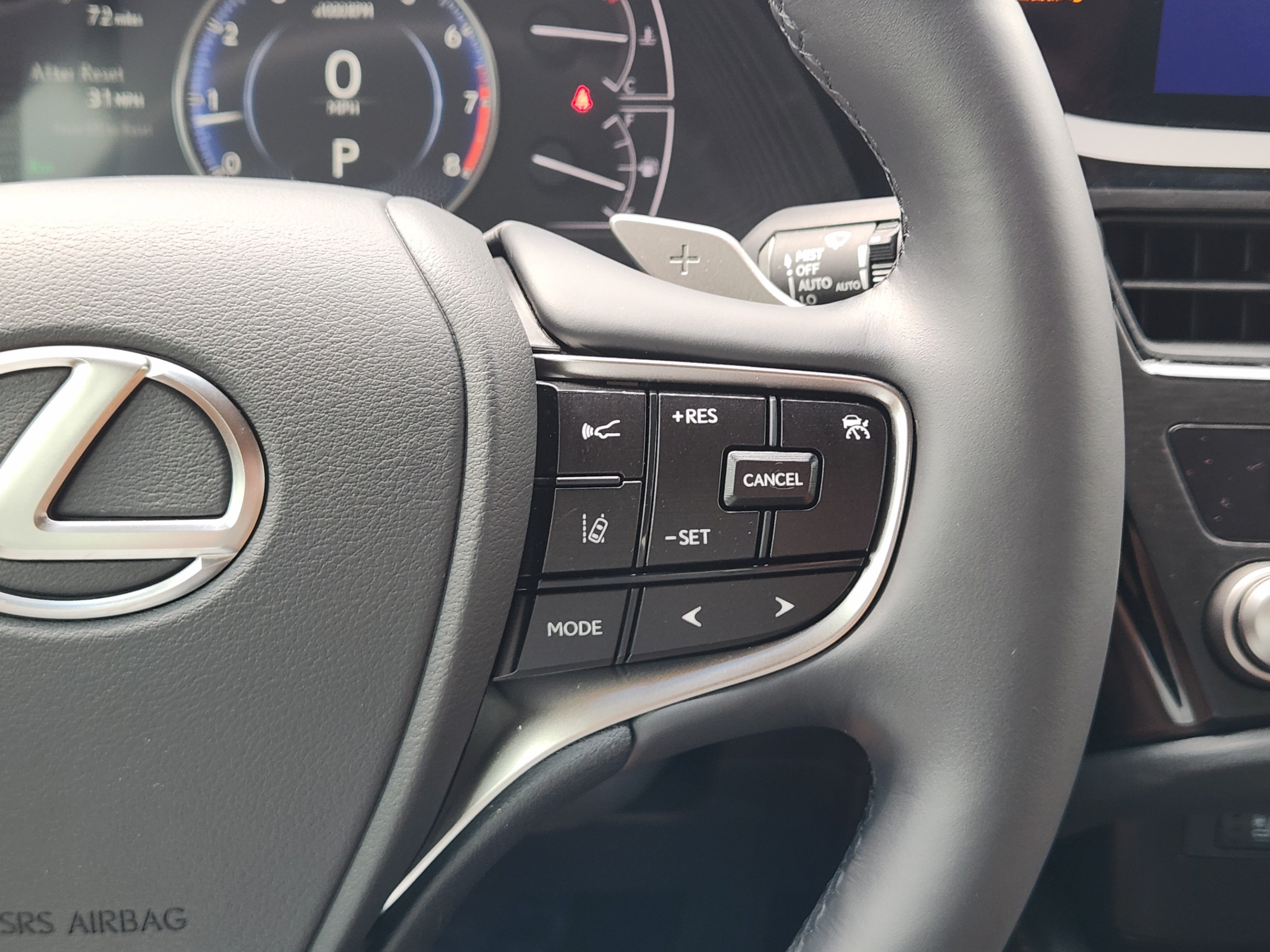 Certified 2025 Lexus ES 350 w/ Premium Package FWD image 27