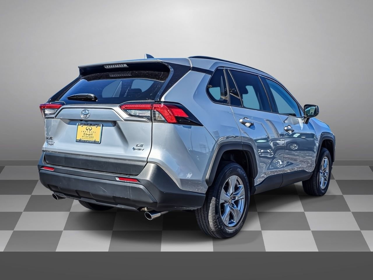 Used 2025 Toyota RAV4 LE image 6