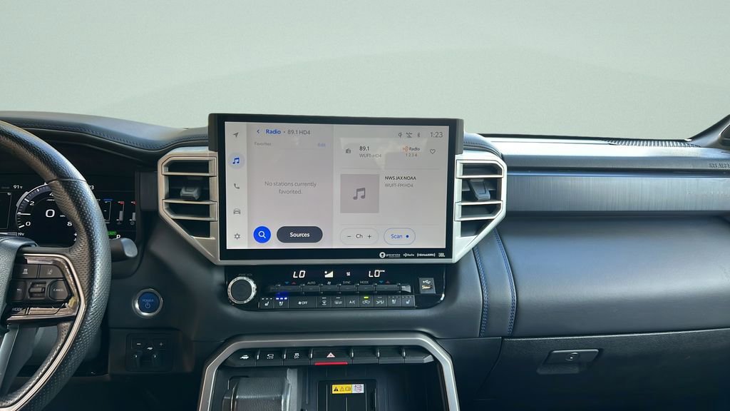 Used 2023 Toyota Tundra Platinum RWD image 29