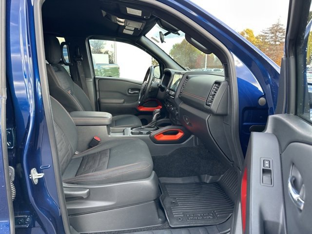 Certified 2022 Nissan Frontier PRO-4X w/ Off-Road Protection Package image 15
