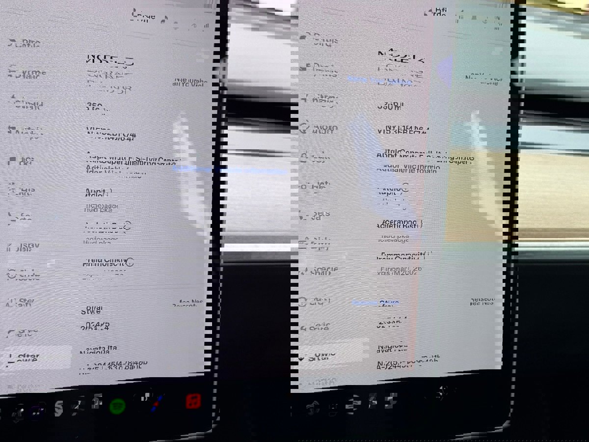 Used 2018 Tesla Model 3 Long Range image 35