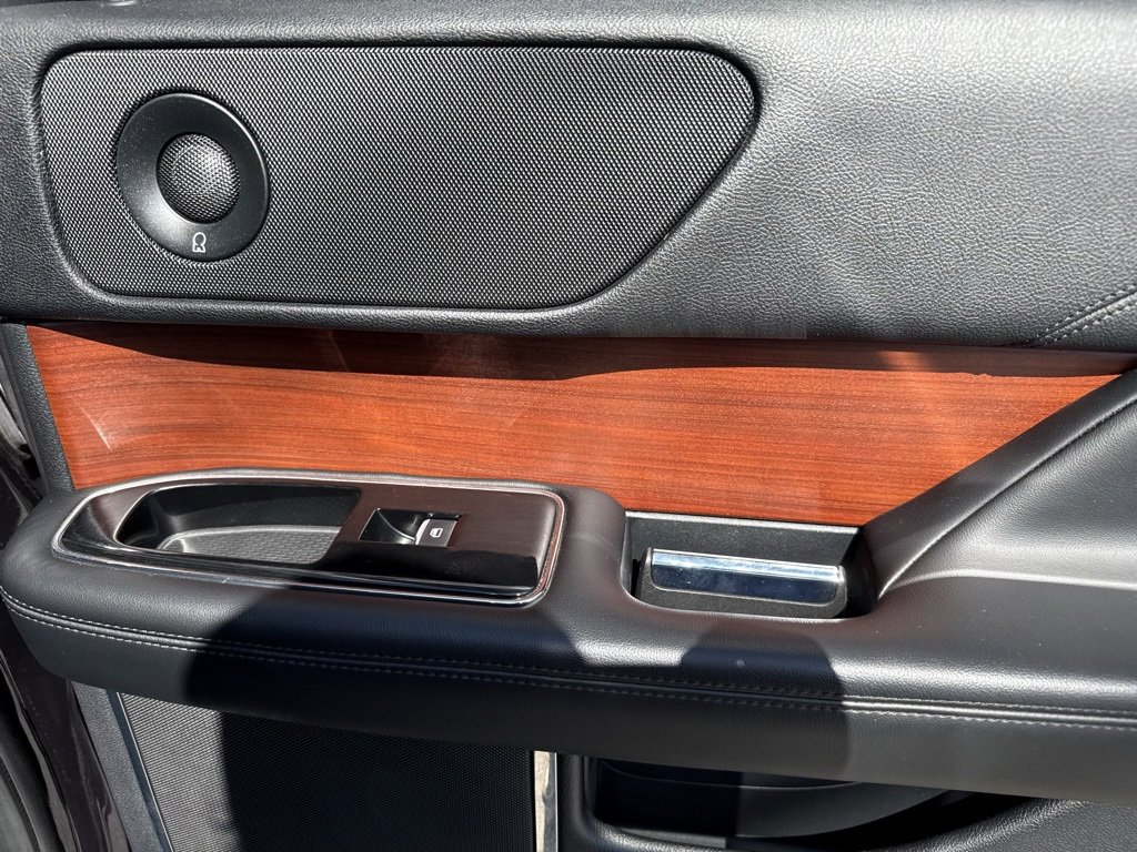 Used 2020 Lincoln Navigator Reserve image 41