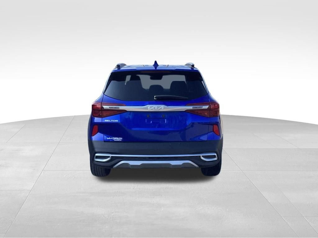 Certified 2023 Kia Seltos EX image 6
