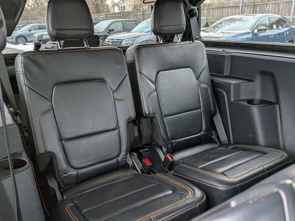 Used 2022 Ford Bronco Badlands image 19