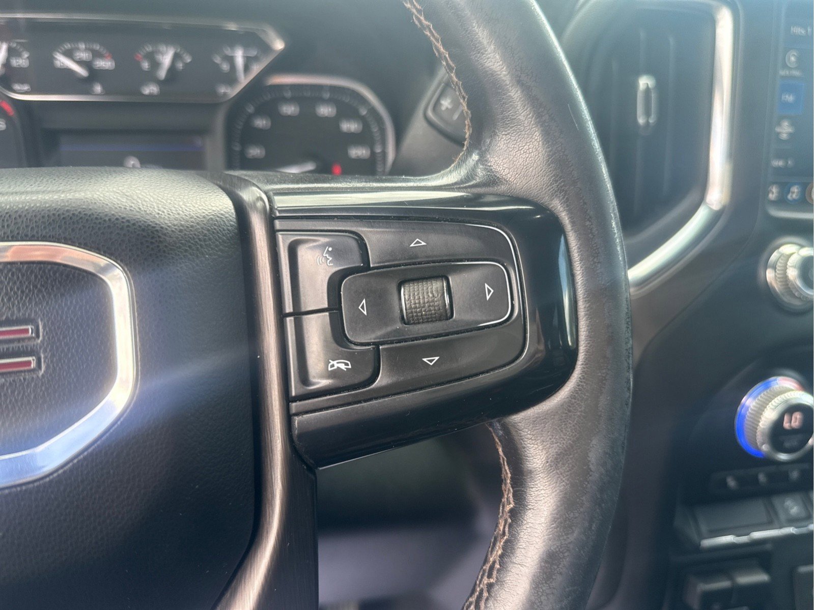 Used 2021 GMC Sierra 1500 AT4 AWD/4WD image 16