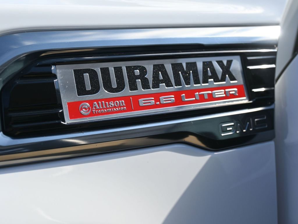 Used 2021 GMC Sierra 2500 AT4 w/ AT4 Preferred Package image 17