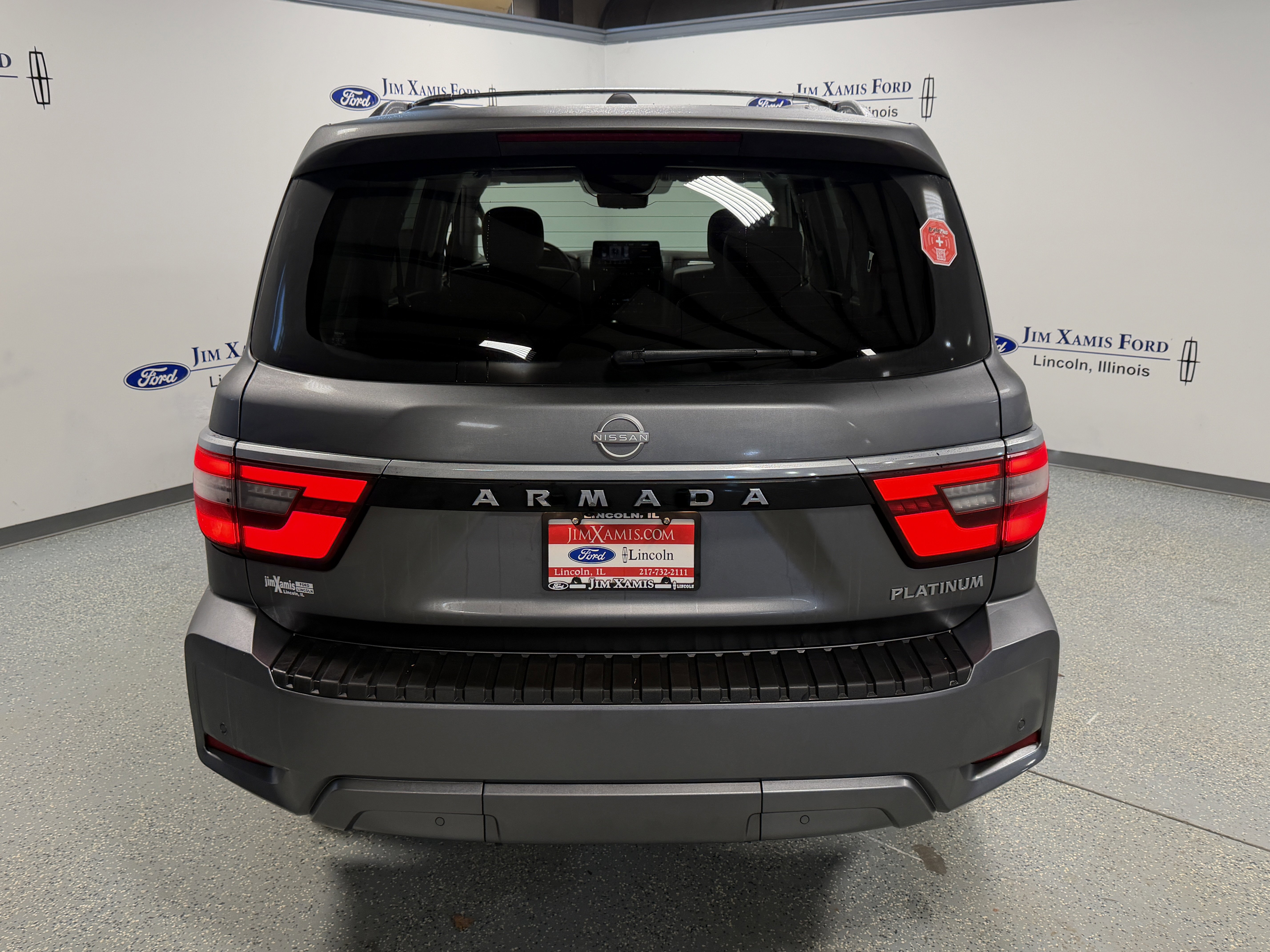 Used 2024 Nissan Armada Platinum w/ Captain's Chairs Package image 38