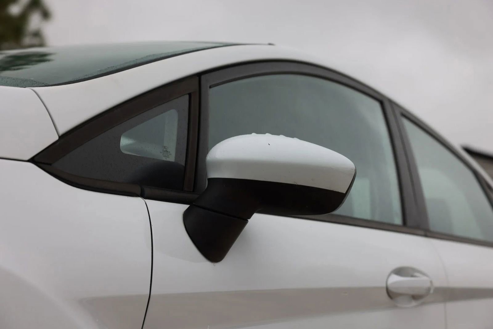 Used 2011 Ford Fiesta SE w/ Super Fuel Economy Pkg image 35