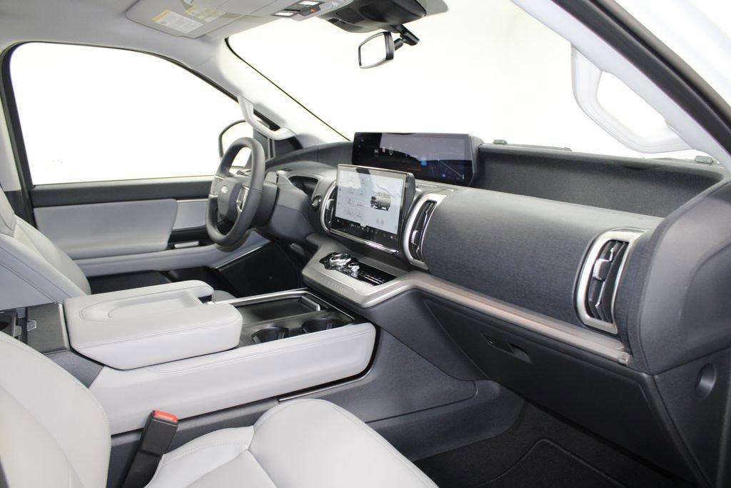 New 2026 Ford Expedition Max Active image 30