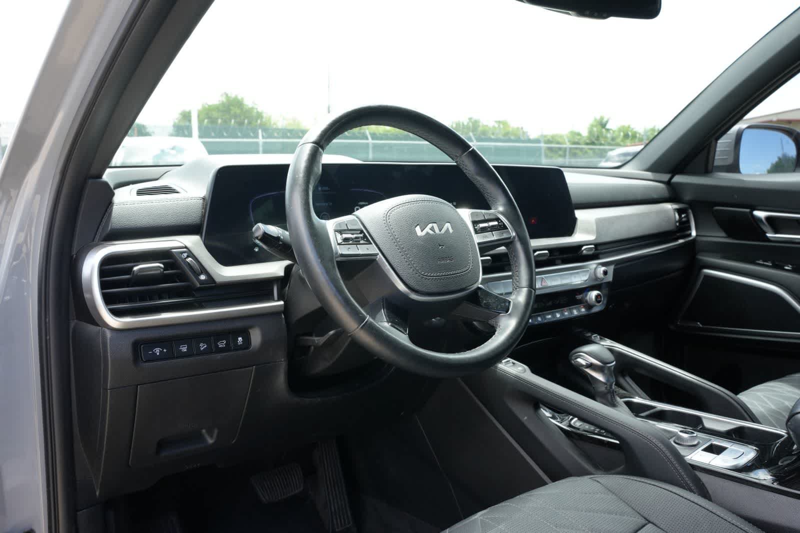 Used 2023 Kia Telluride EX X-Line AWD/4WD image 15
