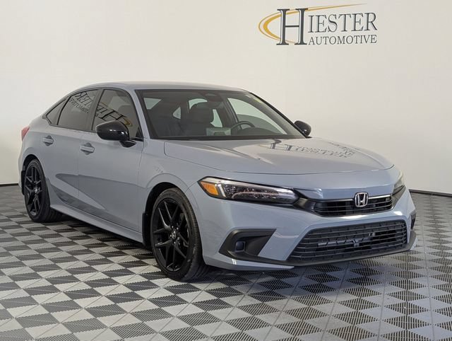 Used 2024 Honda Civic Sport image 2