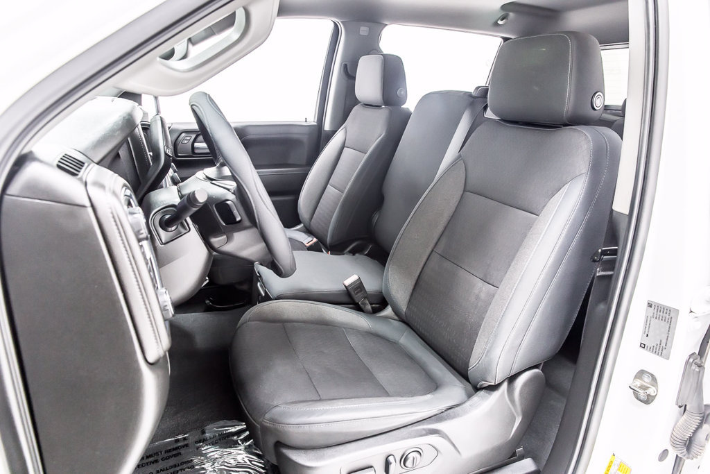 Used 2019 Chevrolet Silverado 1500 LT w/ All-Star Edition AWD/4WD image 29