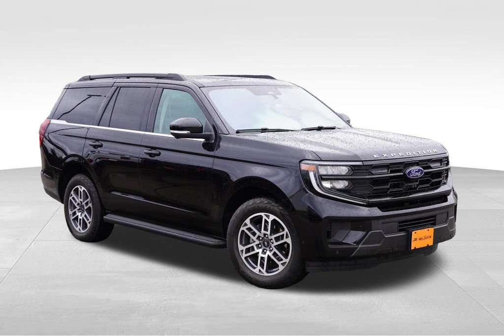 Used 2025 Ford Expedition Active