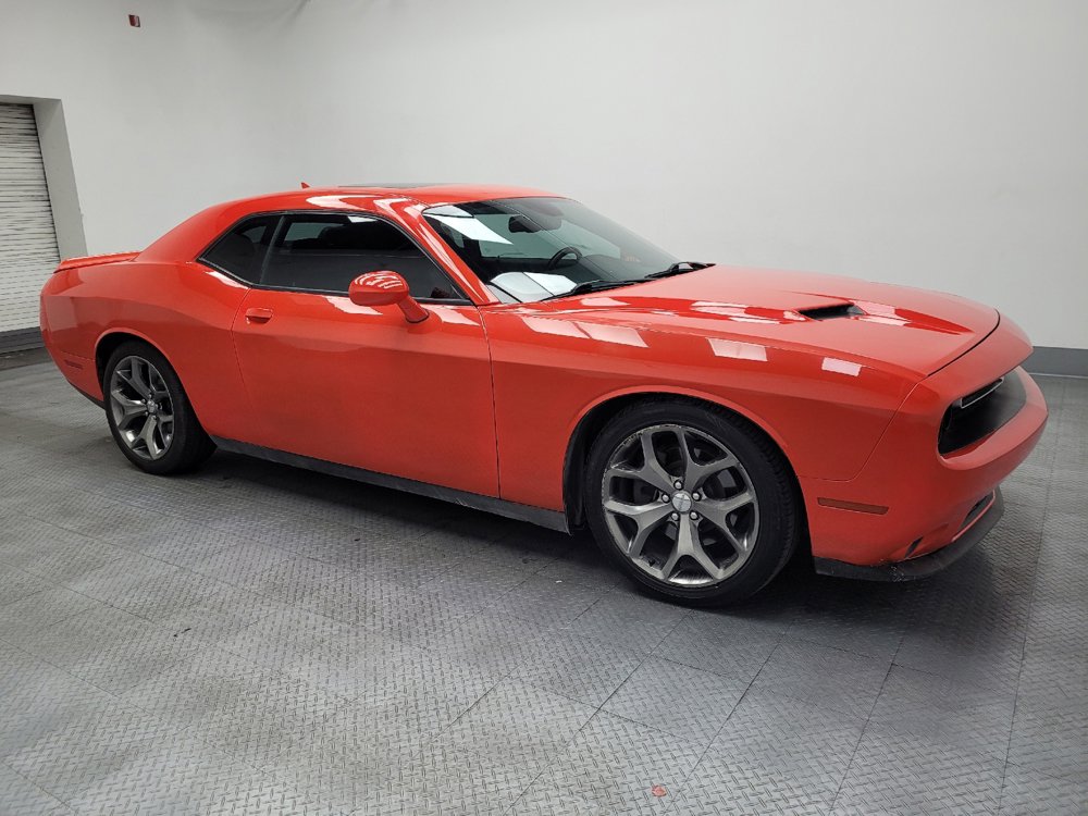 Used 2016 Dodge Challenger SXT Plus RWD image 11