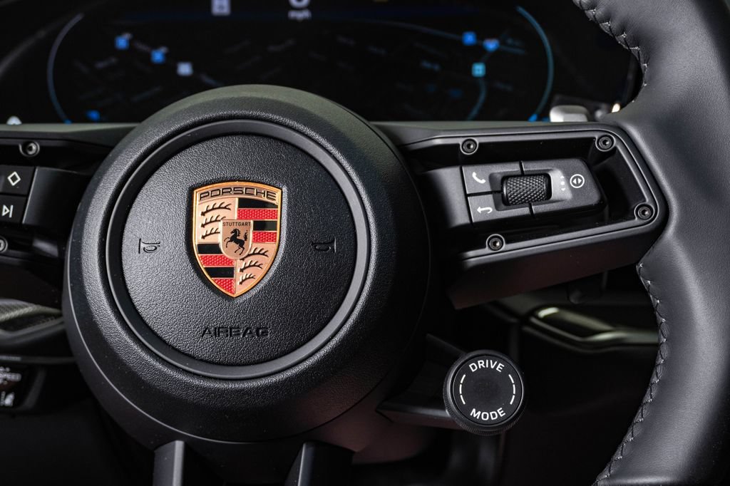 New 2026 Porsche Cayenne AWD/4WD image 19