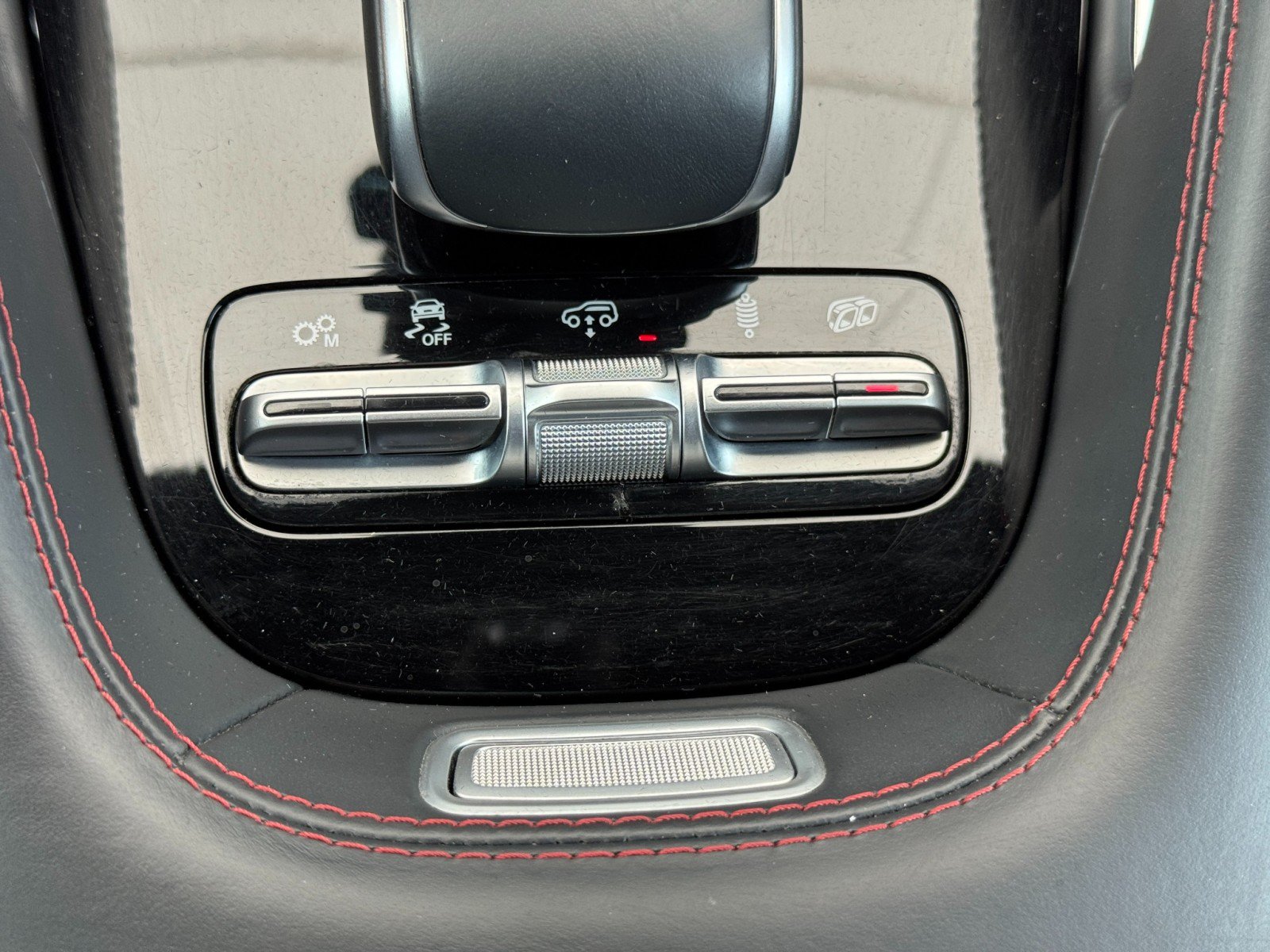Used 2023 Mercedes-Benz GLE 53 AMG 4MATIC w/ Exterior Lighting Package image 37