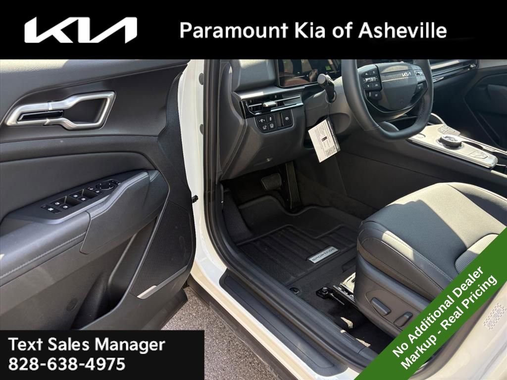 New 2026 Kia Sportage AWD Hybrid image 17