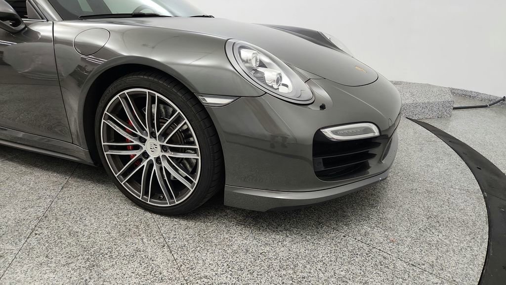 Used 2014 Porsche 911 Turbo AWD/4WD image 25