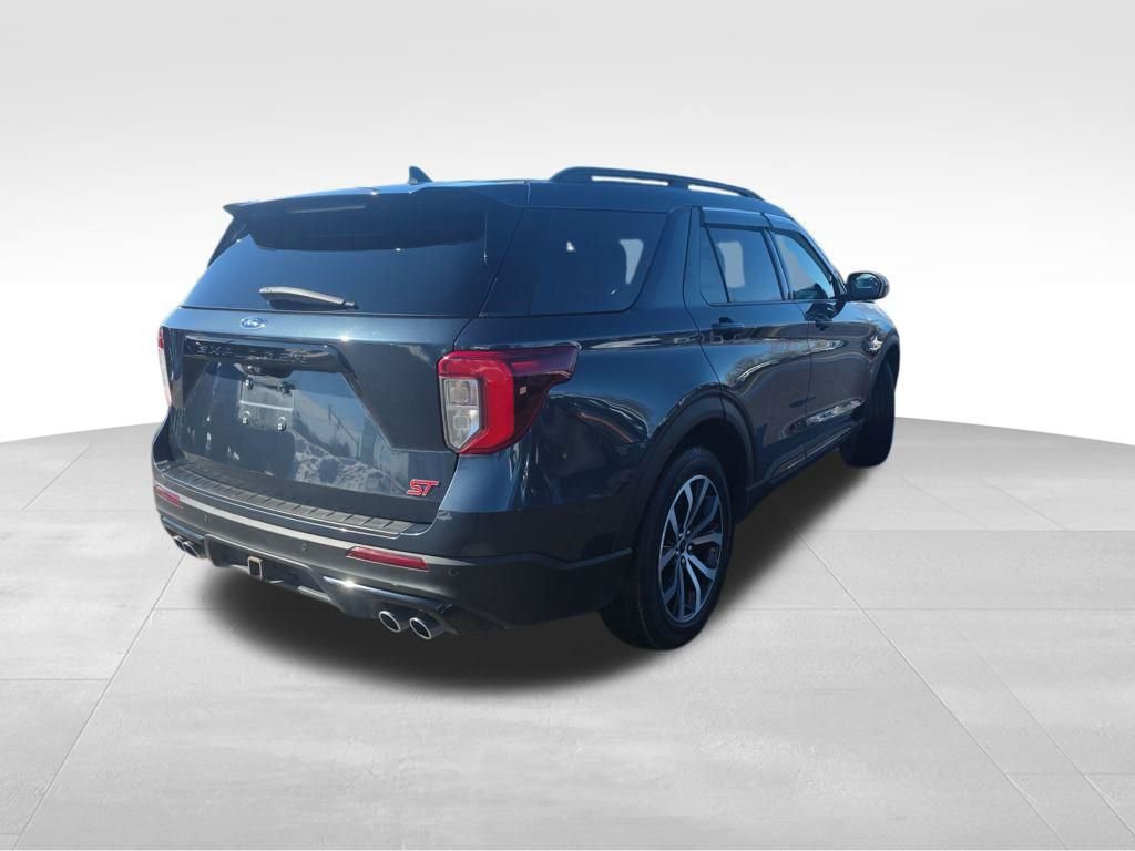Used 2022 Ford Explorer ST image 9
