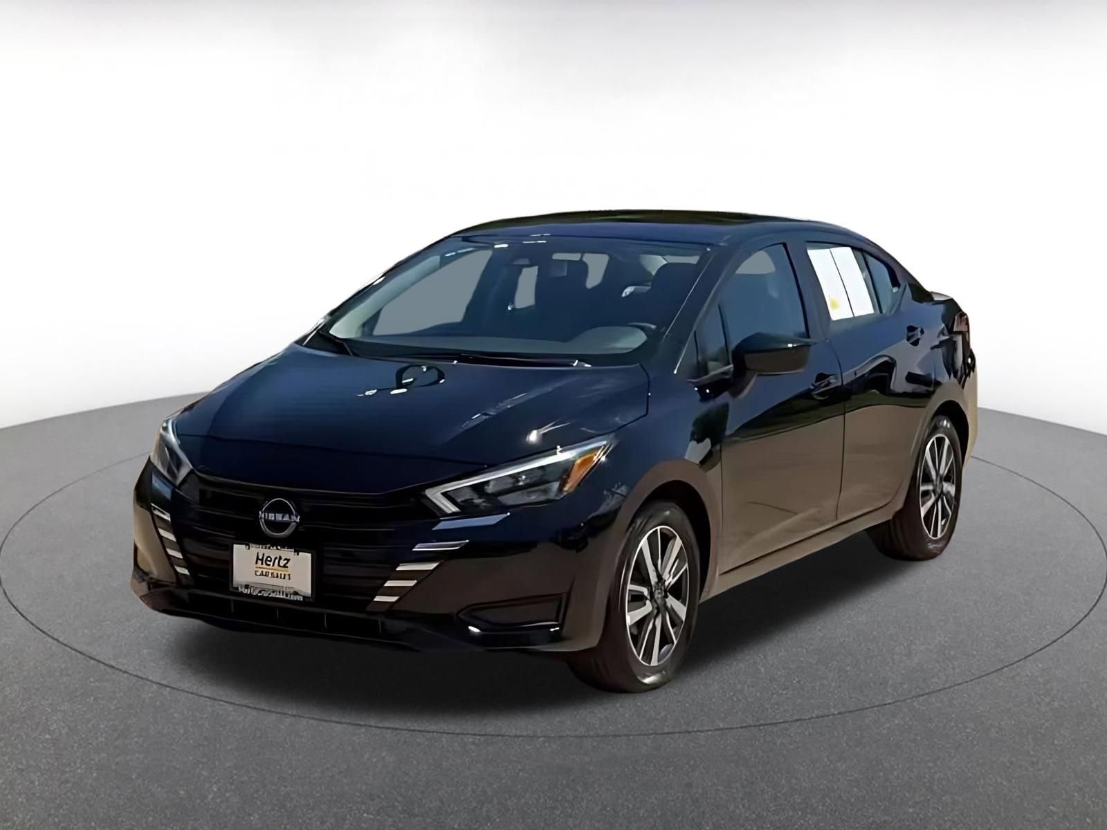 Used 2025 Nissan Versa SV image 7