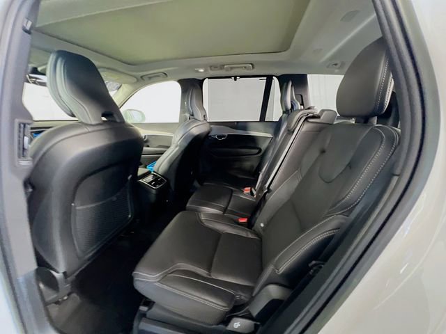Used 2023 Volvo XC90 B6 Ultimate w/ Protection Package Premier image 27