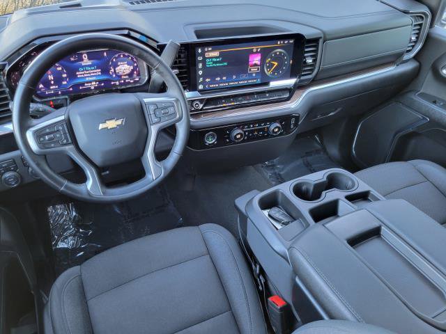 Used 2024 Chevrolet Silverado 1500 LT AWD/4WD image 28