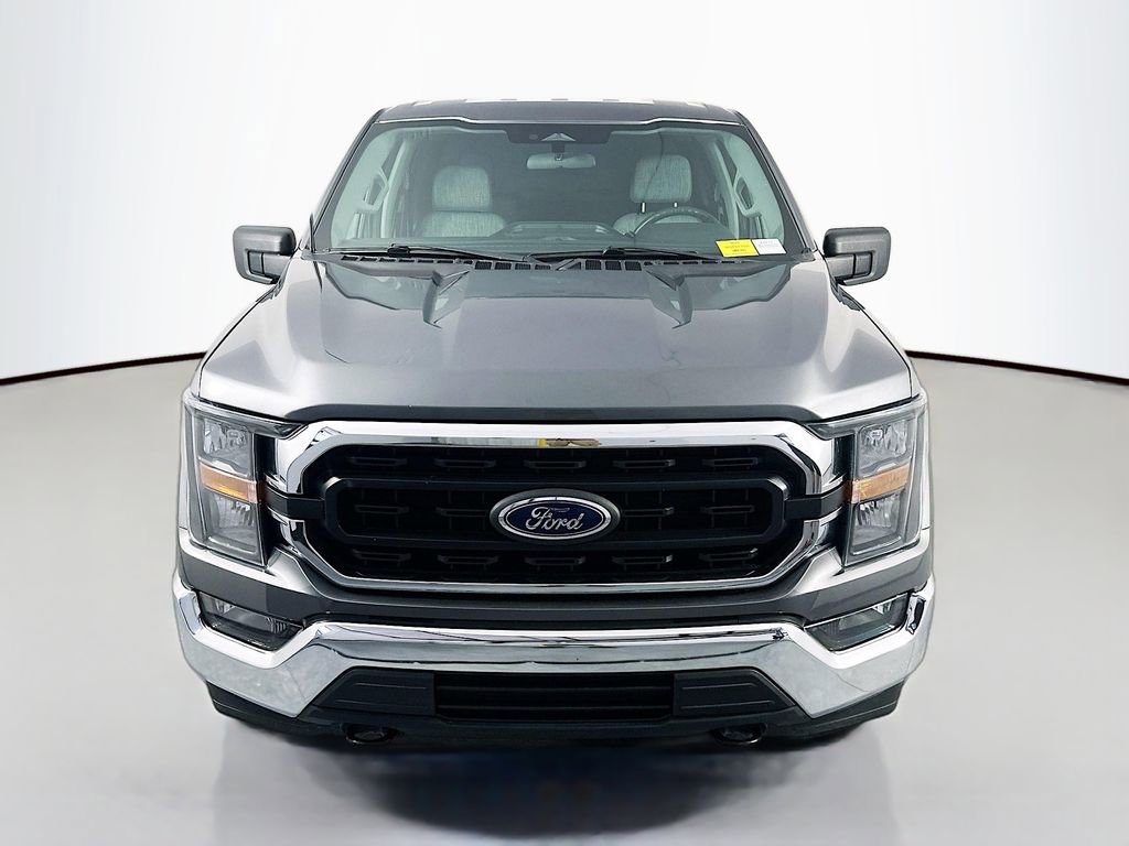 Used 2023 Ford F150 XLT image 2