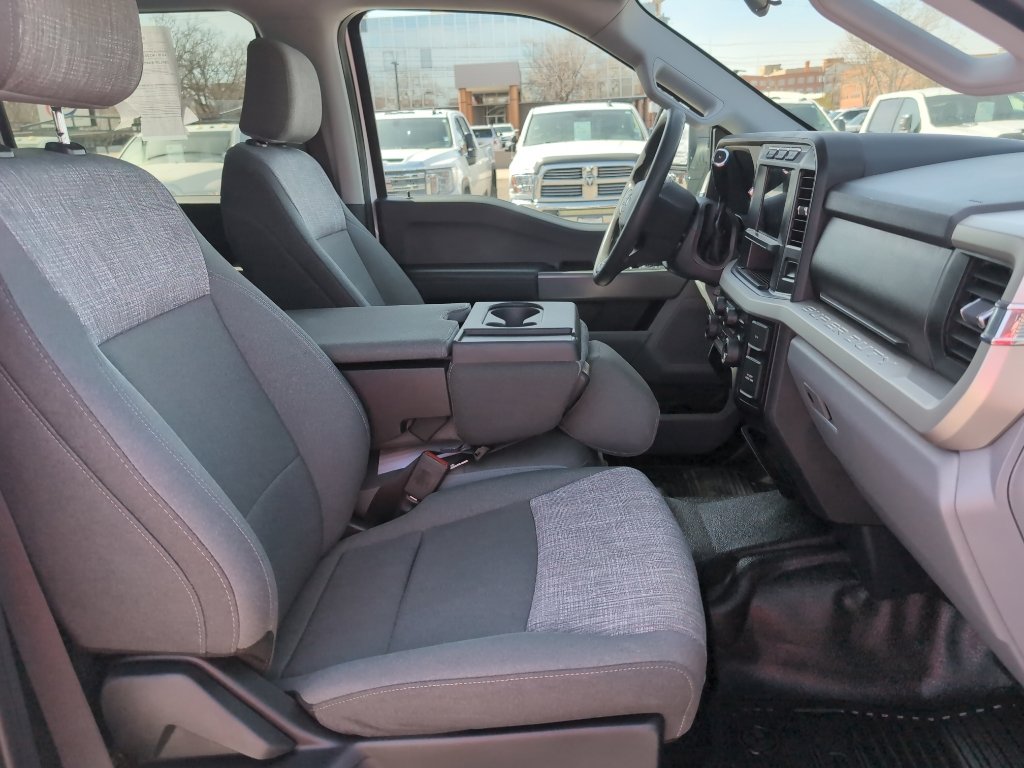 Used 2024 Ford F250 XLT w/ FX4 Off-Road Package image 21