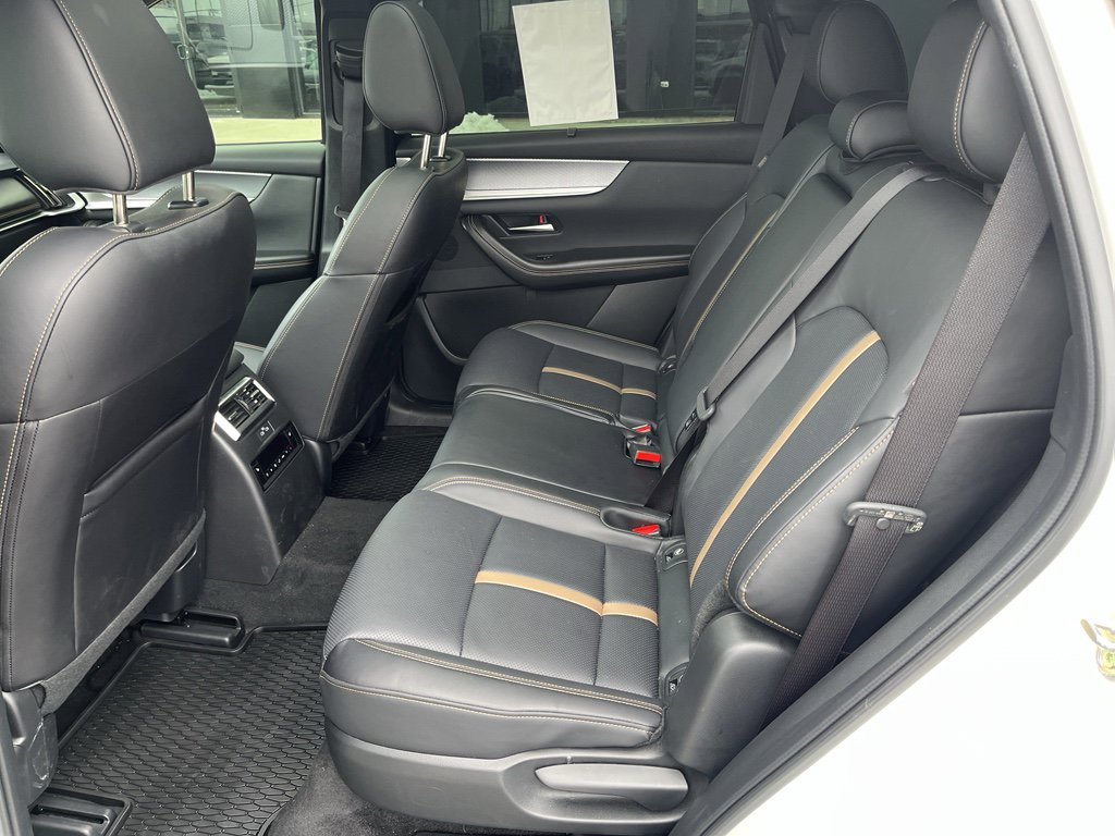 Certified 2025 MAZDA CX-70 3.3 Turbo w/ Premium Plus Pkg image 22