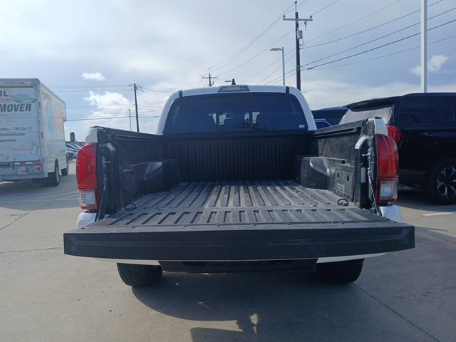Used 2021 Toyota Tacoma SR w/ SR Convenience Package RWD image 9