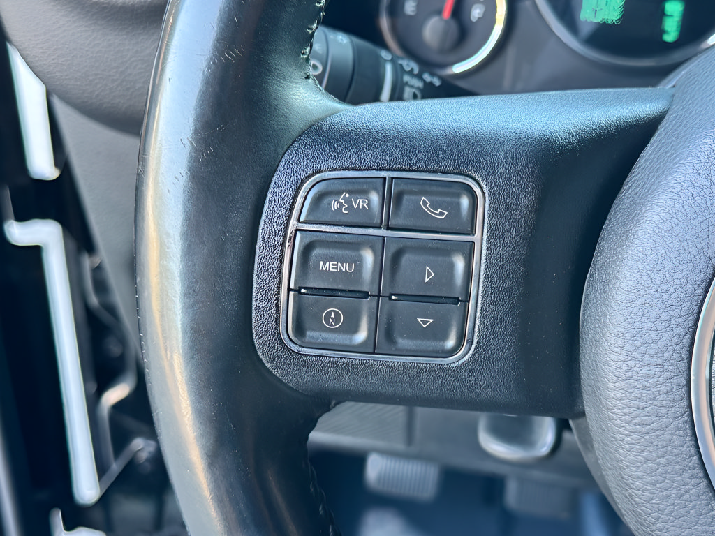 Used 2015 Jeep Wrangler Unlimited Sport w/ Max Tow Package AWD/4WD image 15