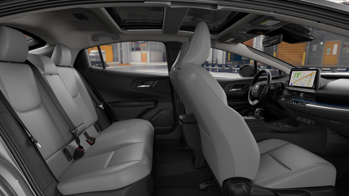 New 2027 Toyota Prius FWD image 21