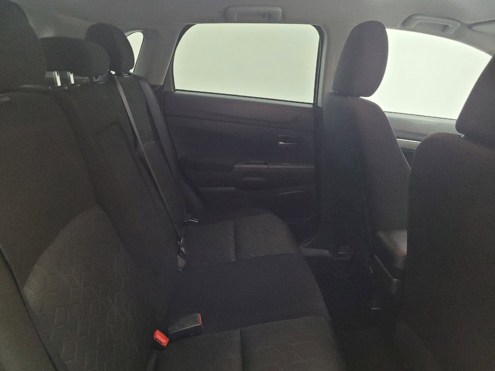 Used 2021 Mitsubishi Outlander Sport ES FWD image 19
