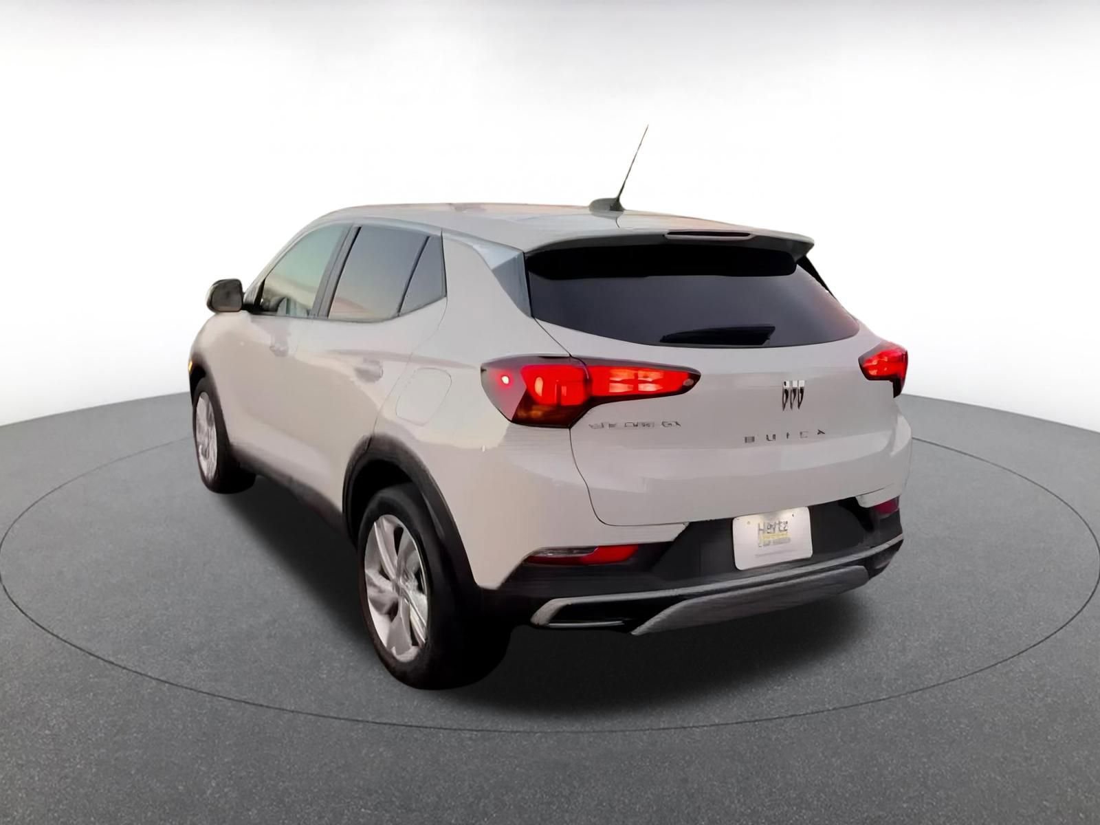 Used 2025 Buick Encore GX Preferred image 10