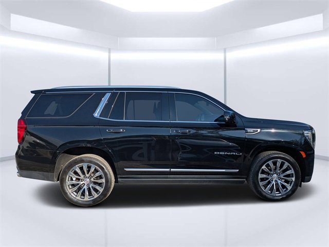 Used 2021 GMC Yukon Denali w/ Denali Premium Package image 2