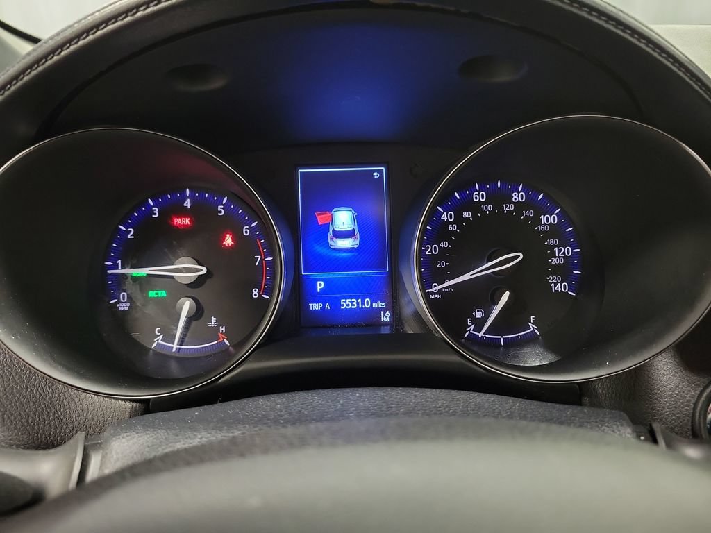Used 2018 Toyota C-HR XLE FWD image 25
