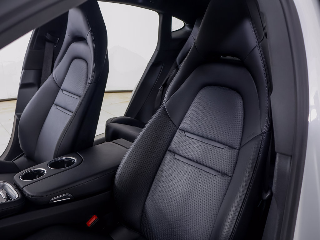 Certified 2023 Porsche Panamera 4S AWD/4WD image 14