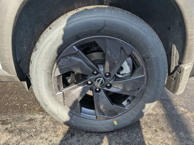 New 2026 Nissan Rogue SV image 25