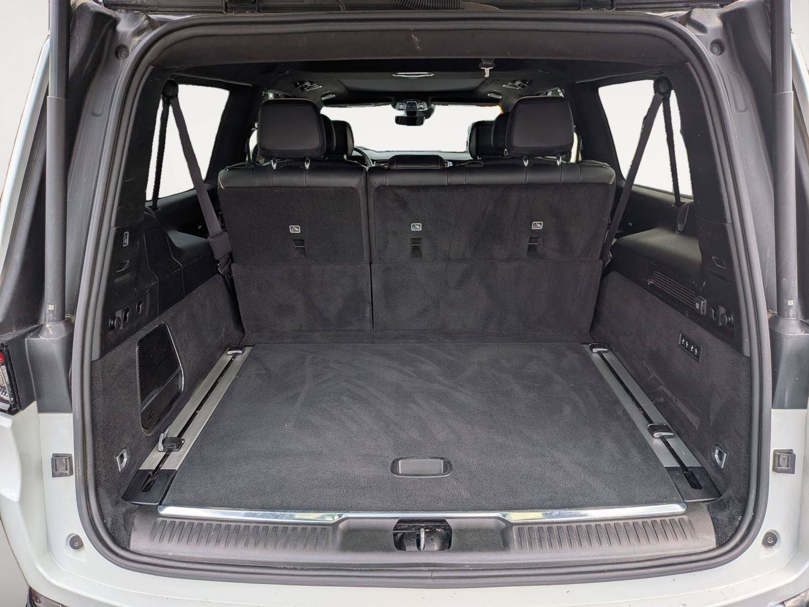 Certified 2024 Jeep Grand Wagoneer L Series III w/ Quick Order Packagew 28T AWD/4WD image 37