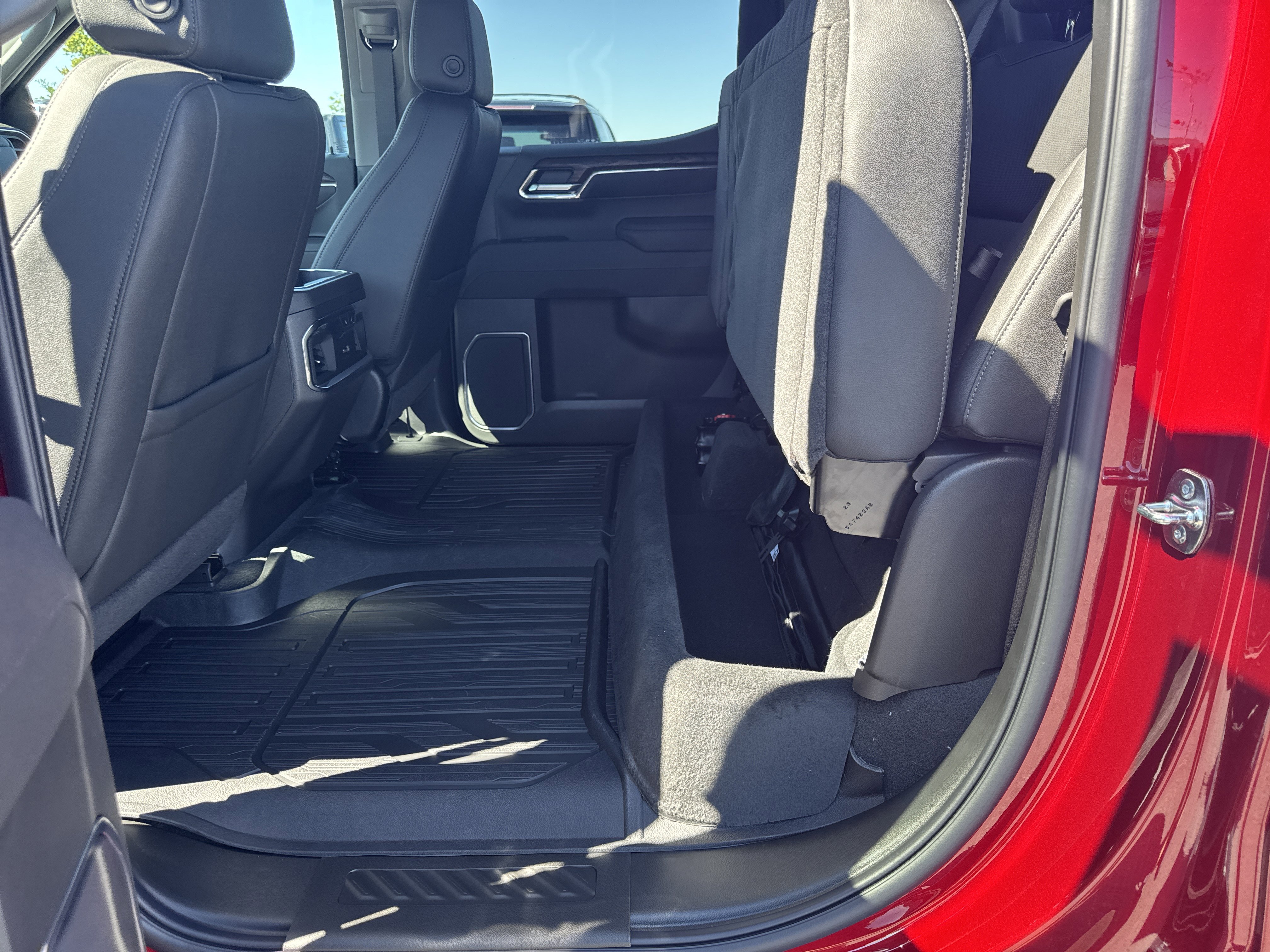 New 2026 GMC Sierra 1500 SLT w/ SLT Premium Package image 12