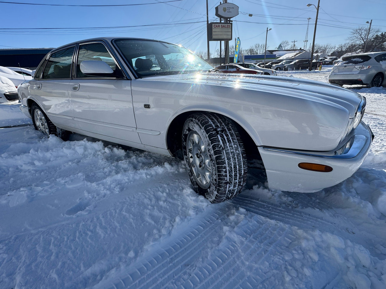 Used 2003 Jaguar XJ8 image 8