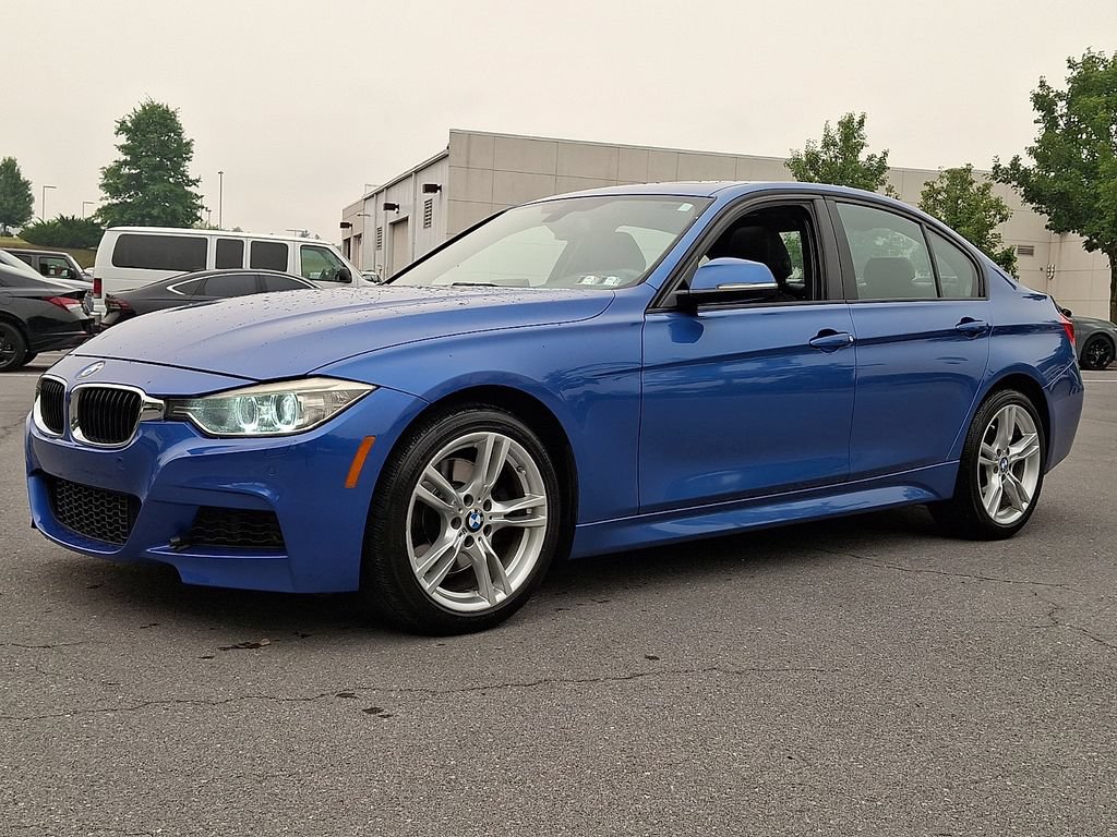 Used 2014 BMW 328i xDrive Sedan AWD/4WD image 6