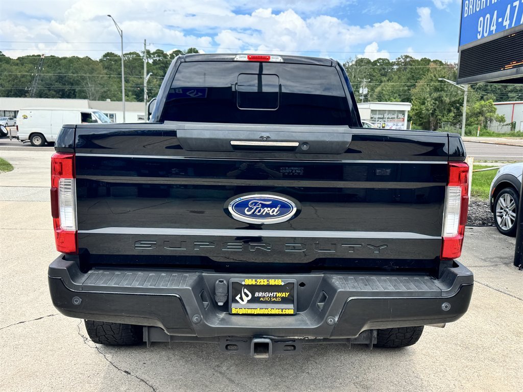 Used 2018 Ford F250 Lariat w/ Lariat Ultimate Package AWD/4WD image 6