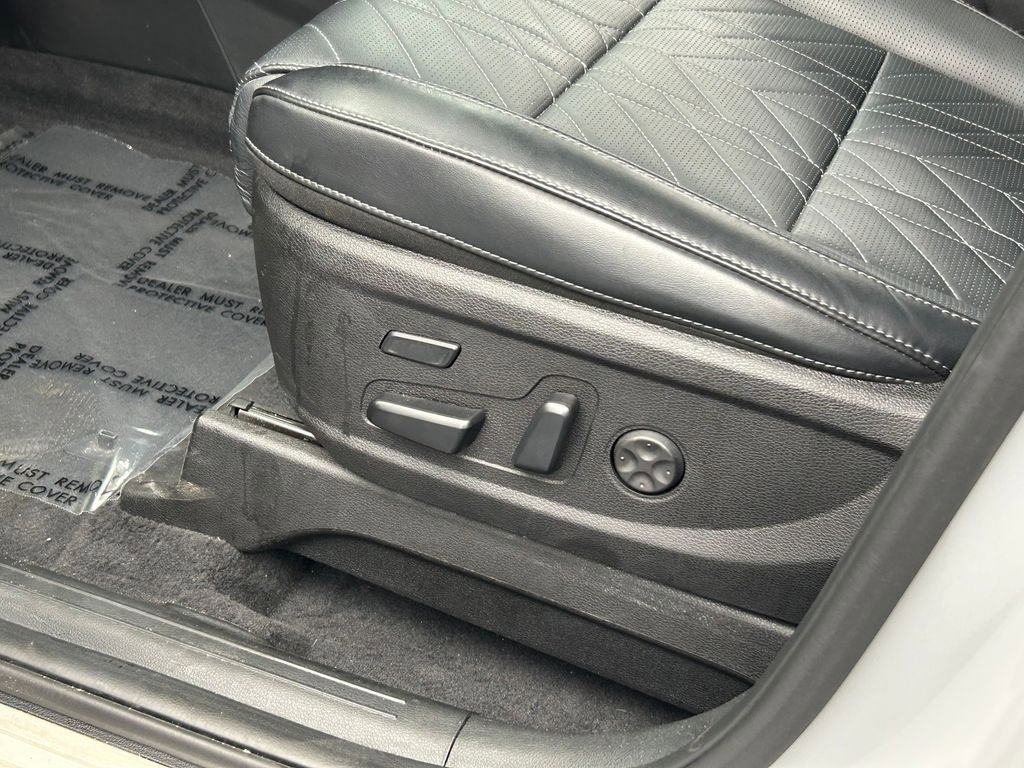 Used 2024 Kia Telluride SX Prestige X-Pro AWD/4WD image 14